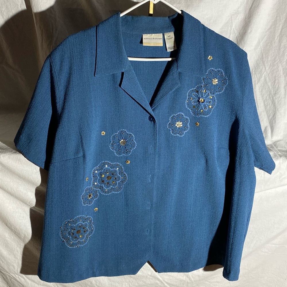 Alfred dunner 20 W 100% polyester button-down steel blue  non smoker